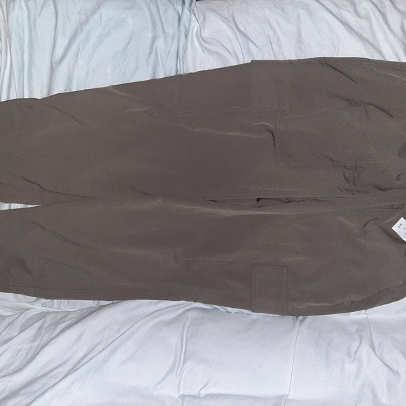 Womans OLD NAVY spring light joggers 3/4 length - Picture 4 of 5